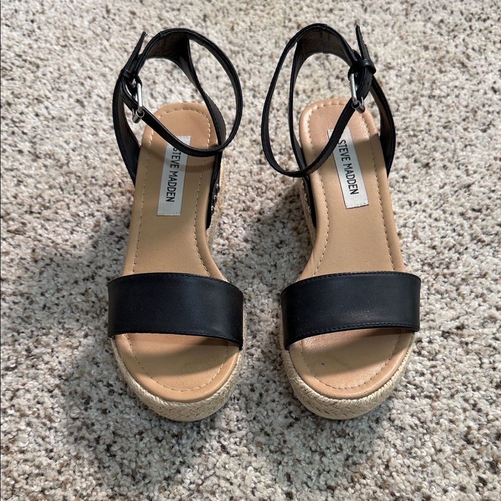 Steve Madden Black and Tan Wedge espadrille sandals.